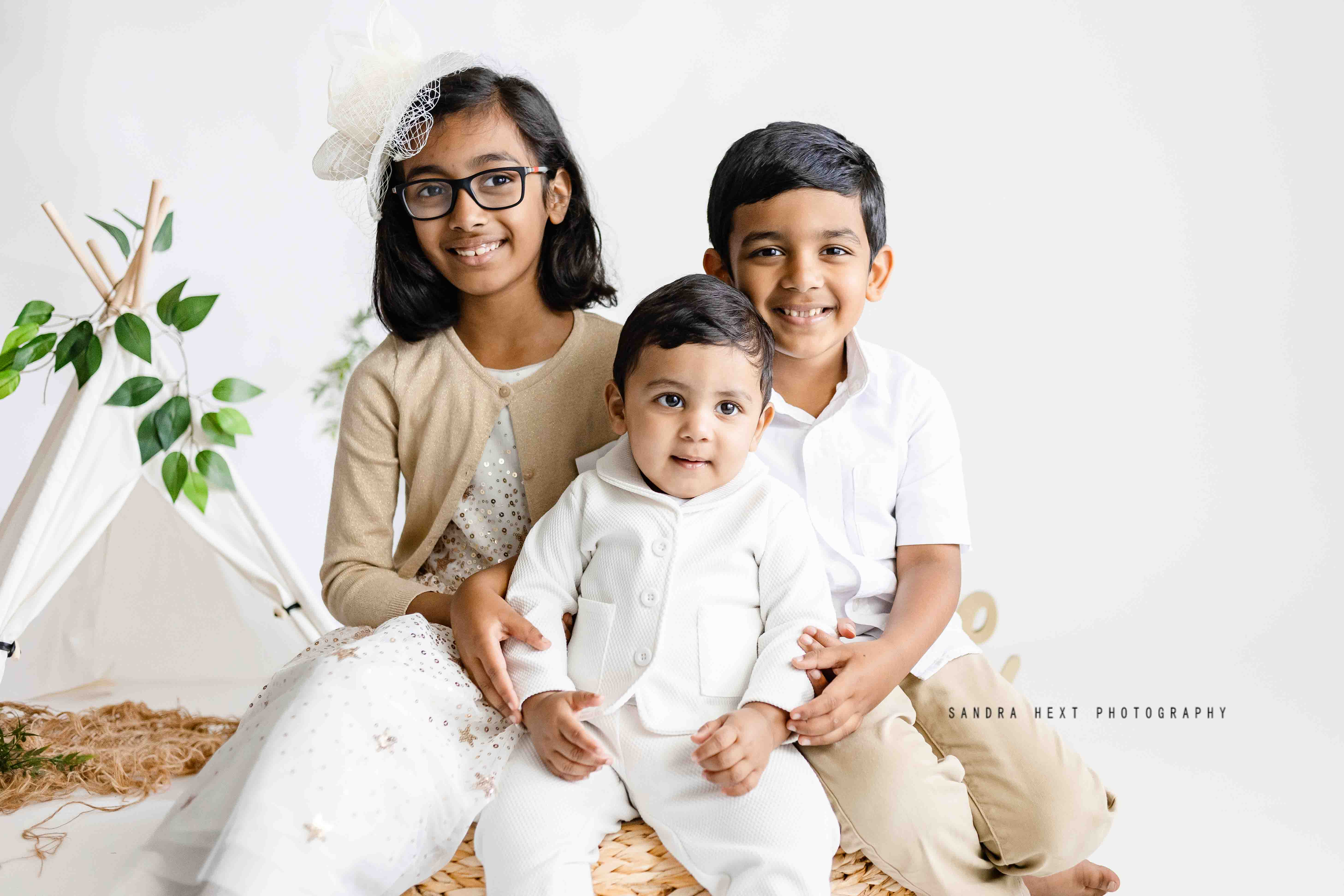 Hamilton Burlington cake smash photo studio