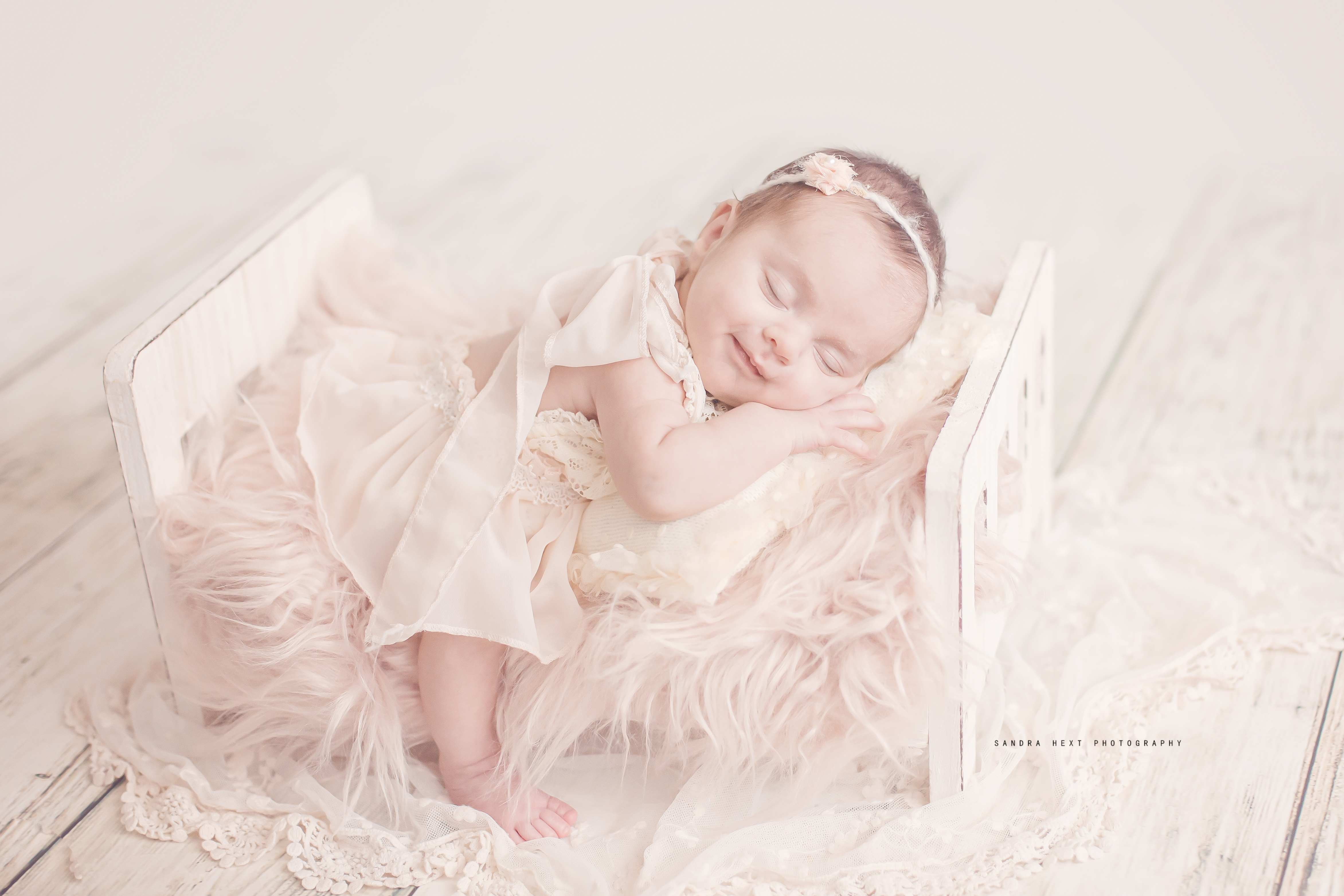 Hamilton newborn photographer | Sandra Hext Photography