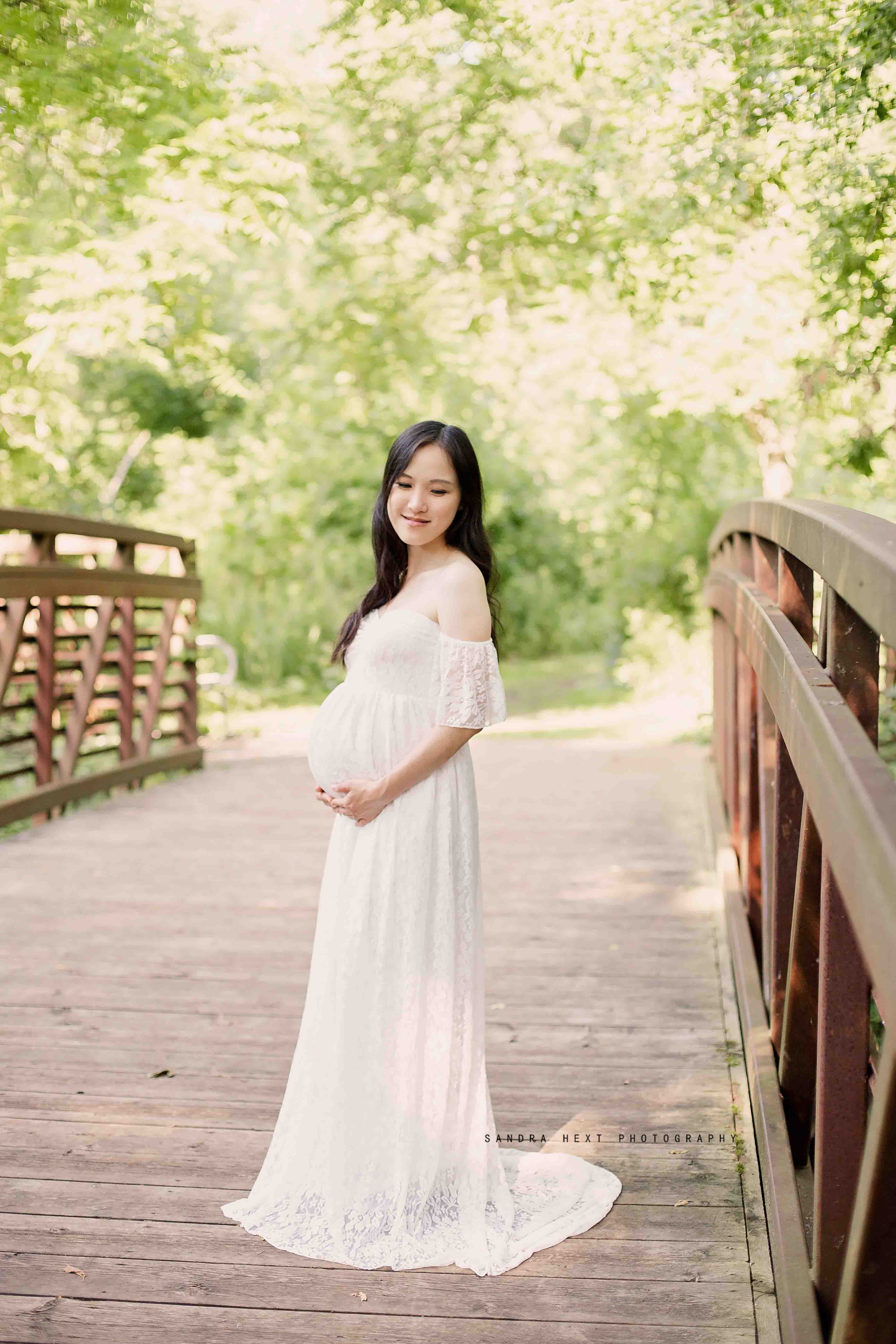 Paletta Mansion Maternity Session Burlington Ontario - Sandra Hext Photography