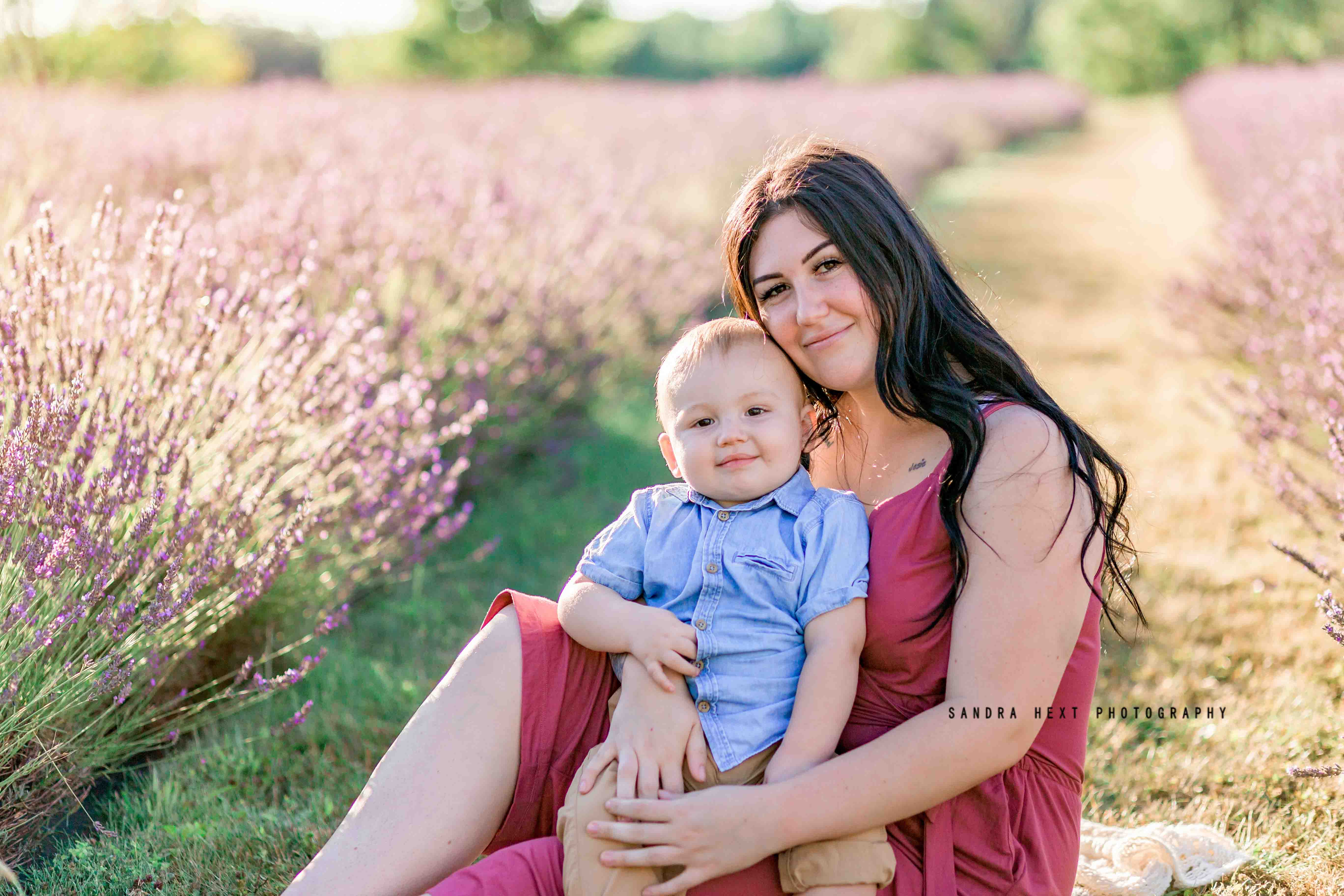 Professional family photographer Erin Ontario